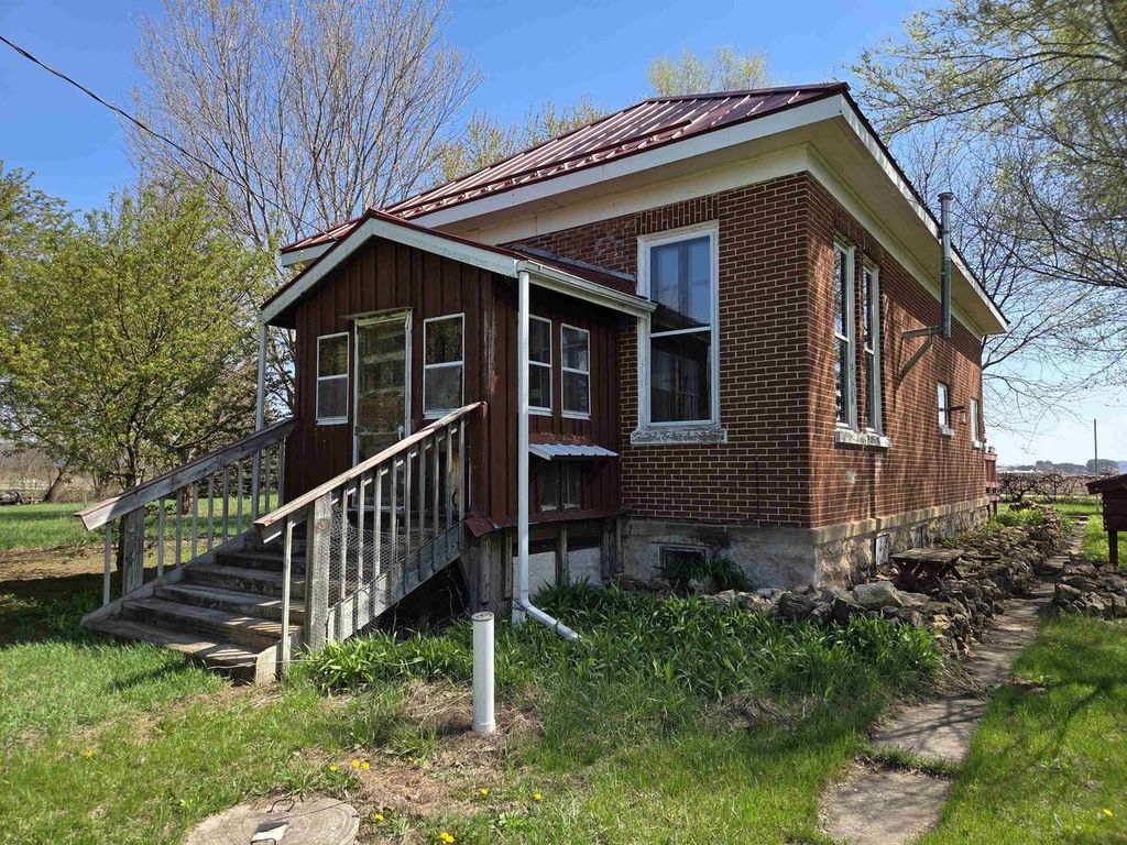 Photo of 7610 N Prairie ROAD, Muscoda, WI 53573 (MLS # 2010665)