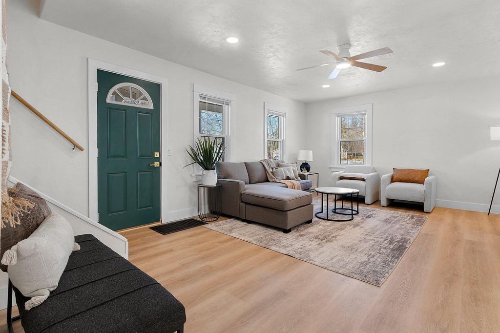 Photo of 518 S Telulah AVENUE, Appleton, WI 54915 (MLS # 50321614)