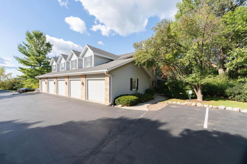 Photo of 2357 Quail Hollow COURT #D, Delafield, WI 53018 (MLS # 1934681)
