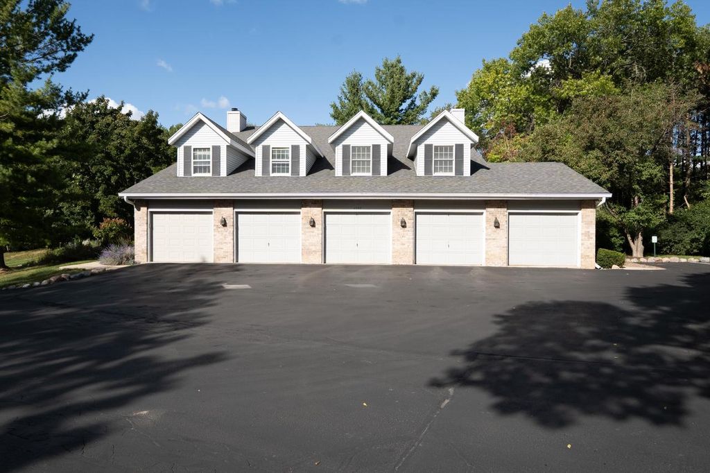Photo of 2357 Quail Hollow COURT #D, Delafield, WI 53018 (MLS # 1934681)
