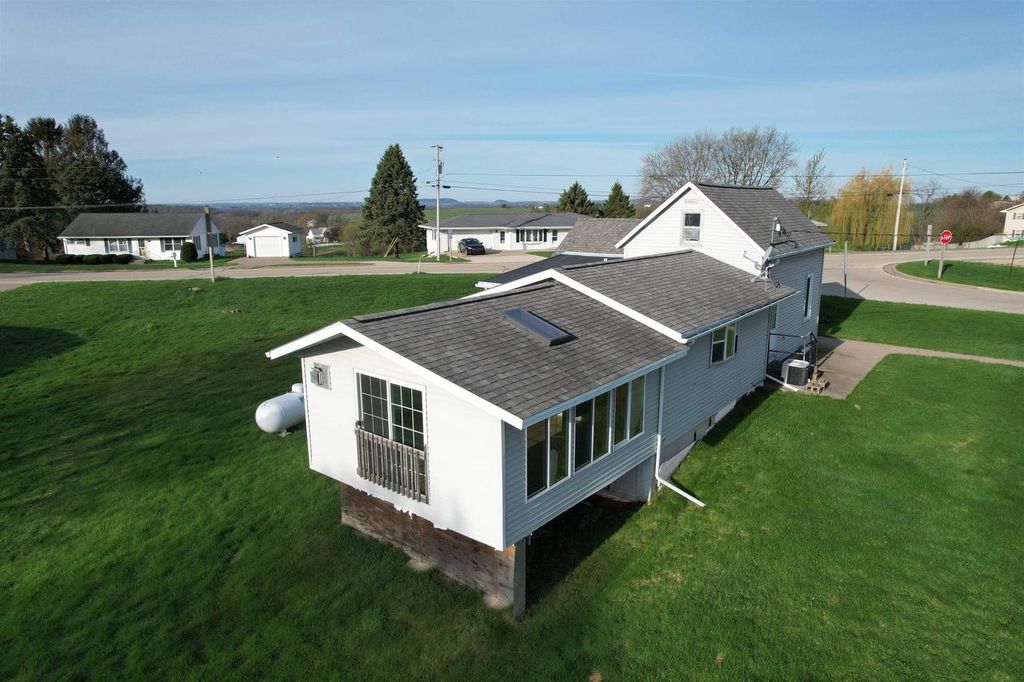 Photo of 126 Bunker Hill STREET, Potosi, WI 53820 (MLS # 2021177)