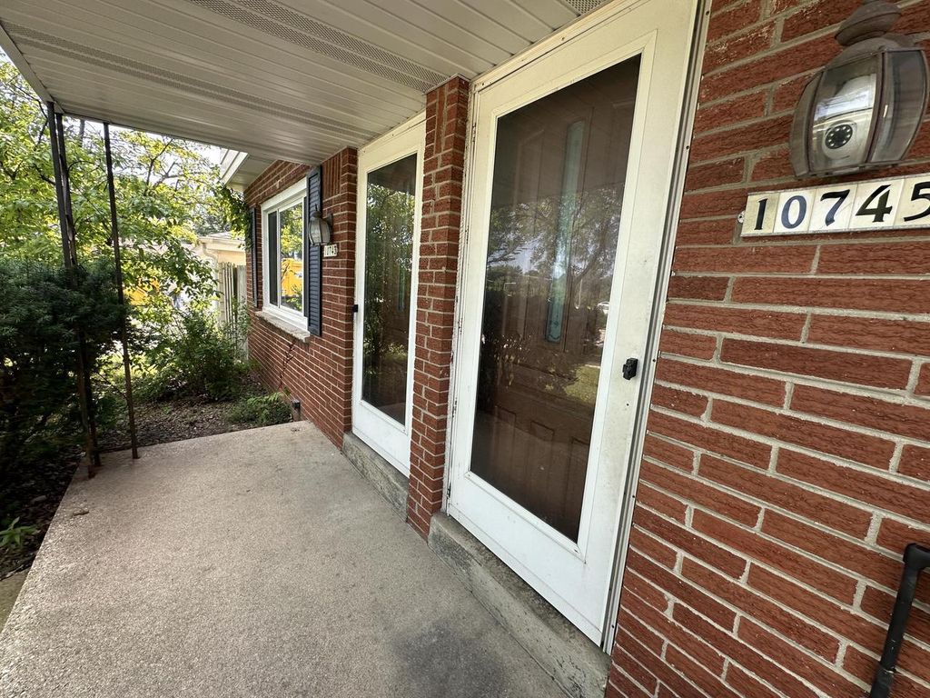 Photo of 10743` W Appleton AVENUE #10745, Milwaukee, WI 53225 (MLS # 1949366)