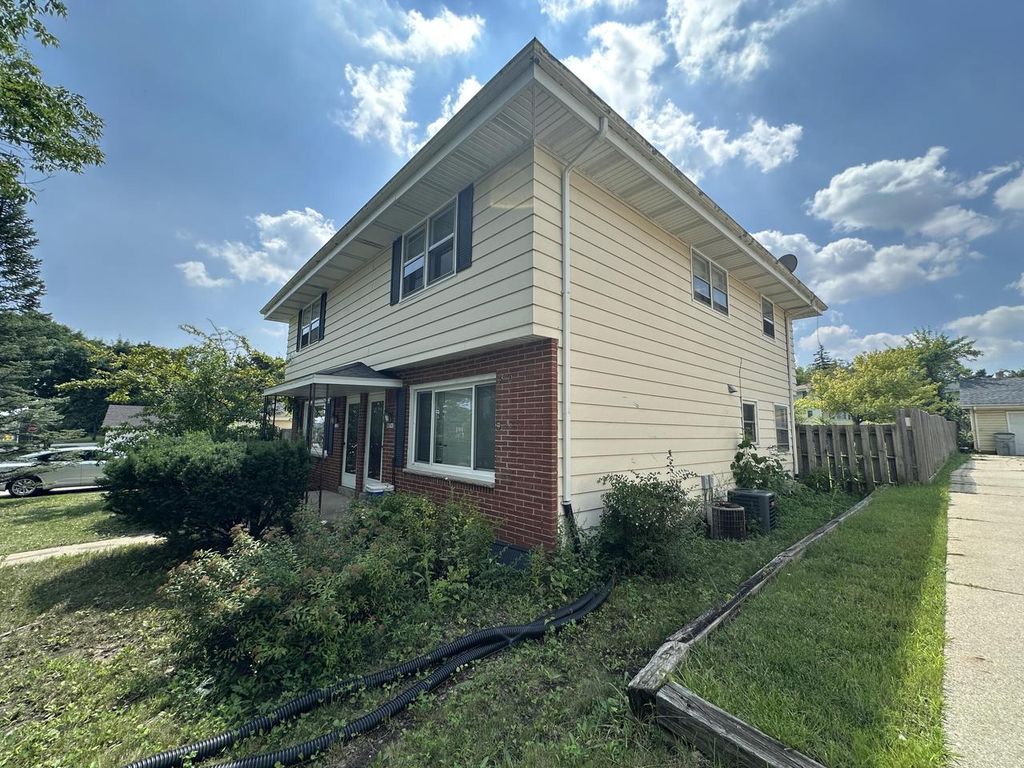 Photo of 10743` W Appleton AVENUE #10745, Milwaukee, WI 53225 (MLS # 1949366)