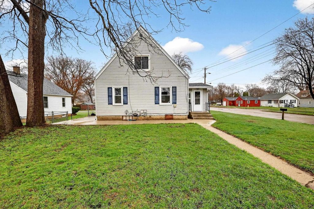 Photo of 622 Townline AVENUE, Beloit, WI 53511 (MLS # 2020032)