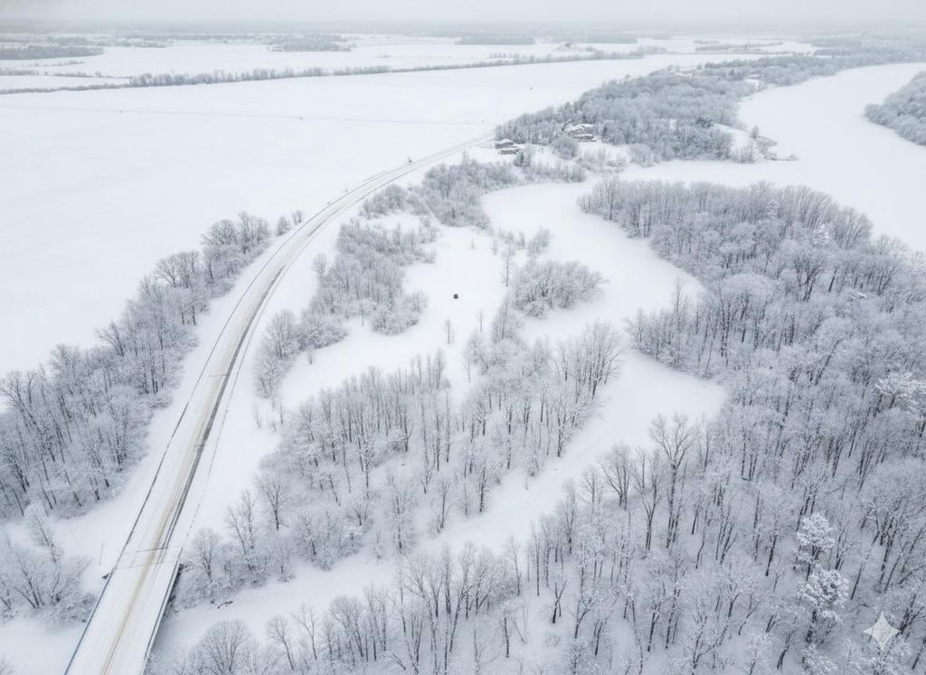 Photo of Lost Dauphin ROAD, De Pere, WI 54115 (MLS # 50320780)