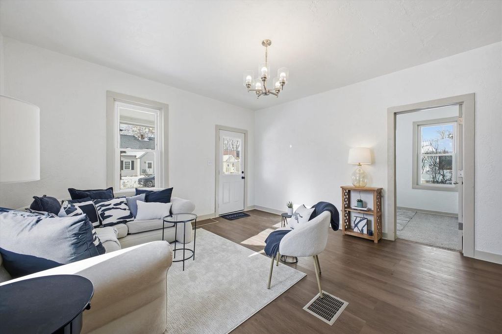 Photo of 839 Racine STREET, Menasha, WI 54952 (MLS # 50319174)