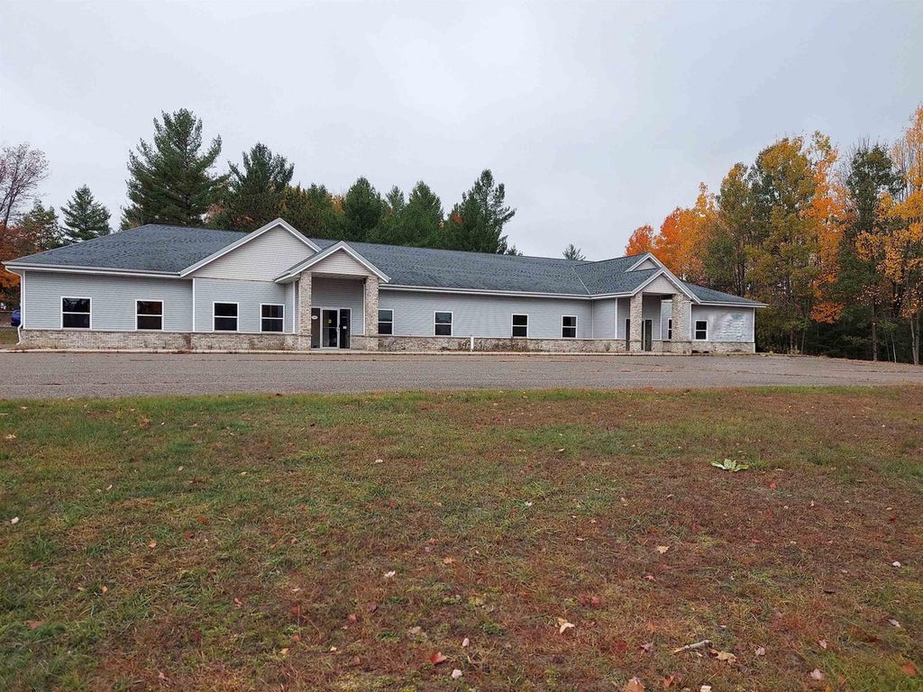Photo of 705 Washington AVENUE, Niagara, WI 54151 (MLS # 50334893)