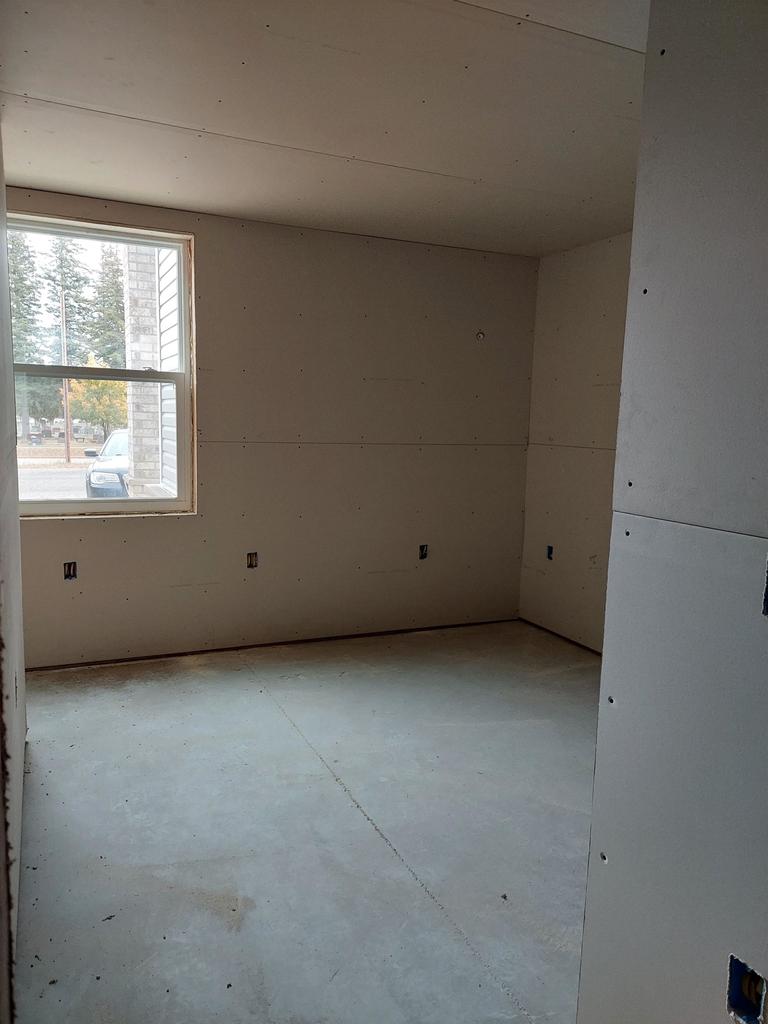 Photo of 705 Washington AVENUE, Niagara, WI 54151 (MLS # 50334893)