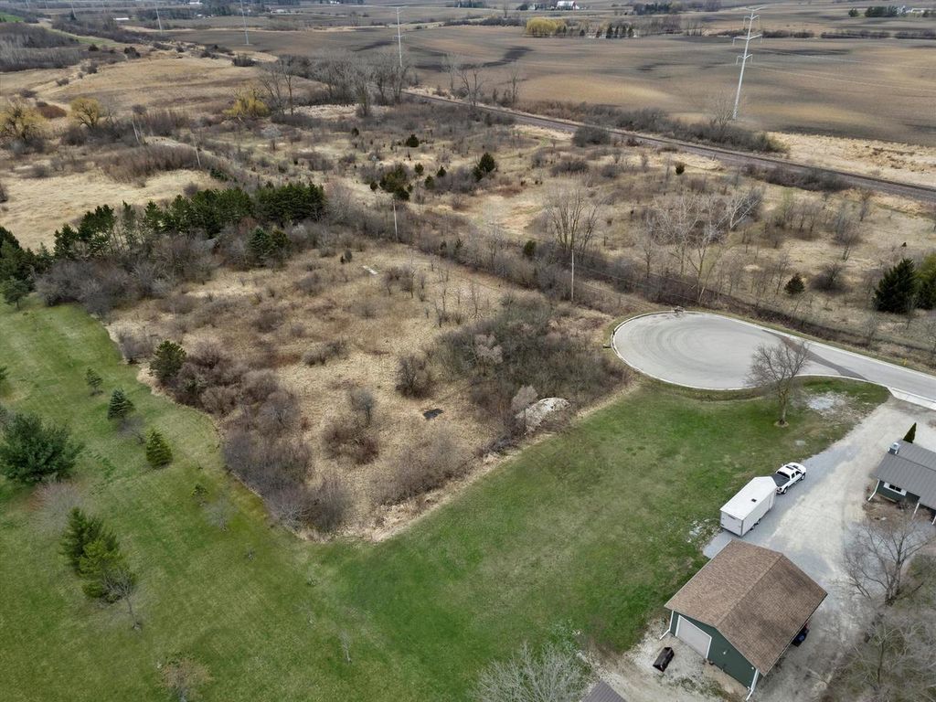 Photo of Lt0 62nd AVENUE, Kenosha, WI 53144 (MLS # 1940626)