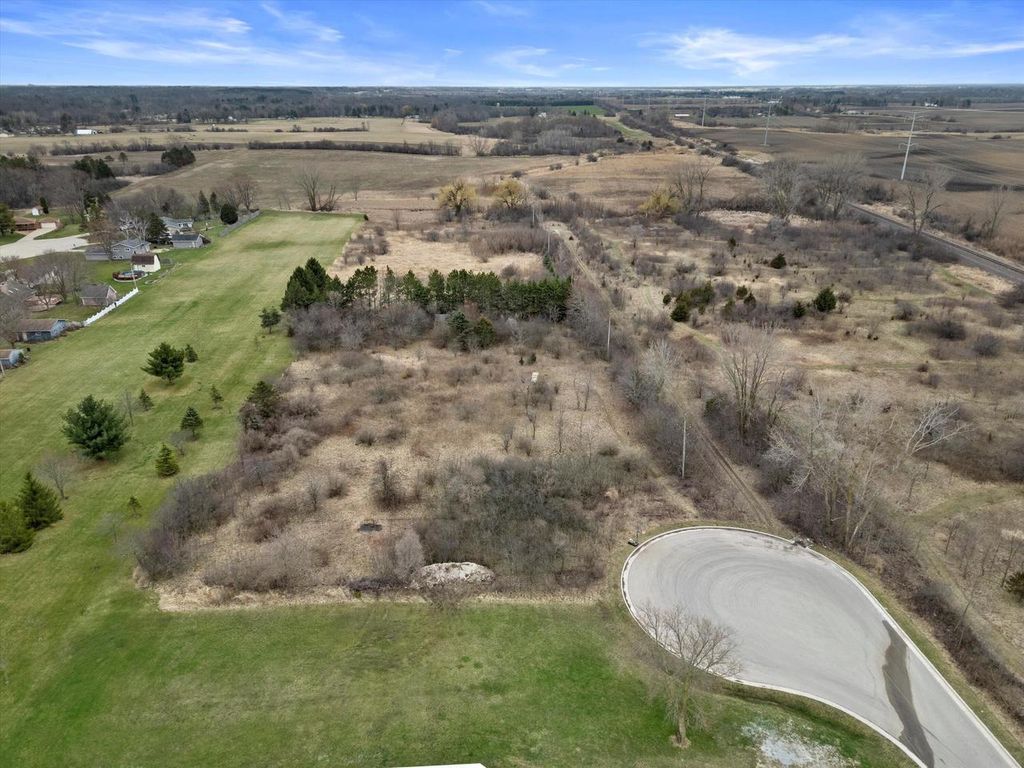 Photo of Lt0 62nd AVENUE, Kenosha, WI 53144 (MLS # 1940626)