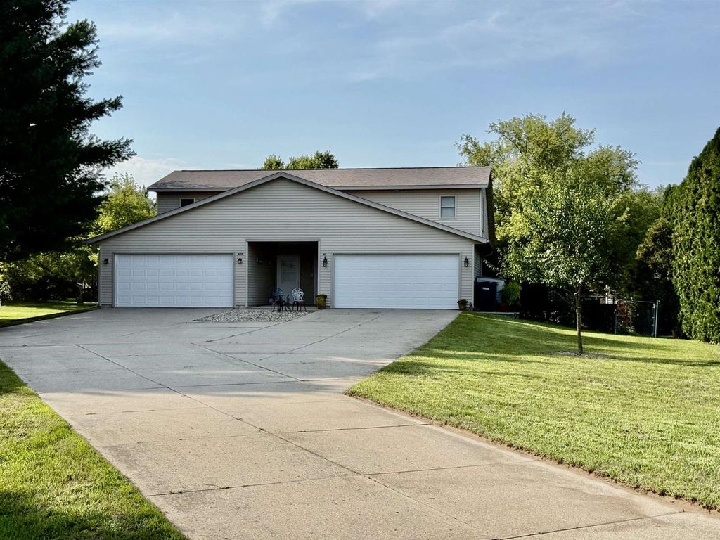 Photo of 411 David CIRCLE, Arena, WI 53503 (MLS # 2031268)