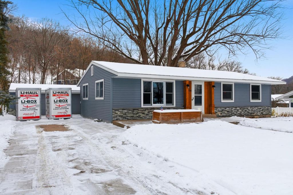 Photo of N1914 Wedgewood DRIVE, La Crosse, WI 54601 (MLS # 1944704)