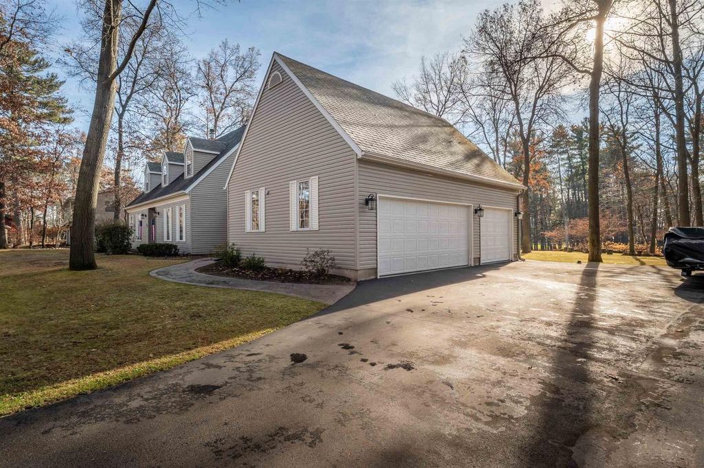 Photo of 305 Country Club ROAD, Schofield, WI 54476 (MLS # 22505526)