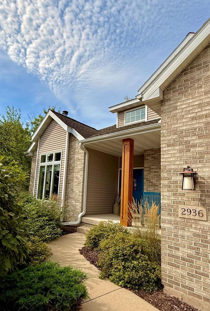 Photo of 2936 Maple Run DRIVE, Madison, WI 53719 (MLS # 2031847)