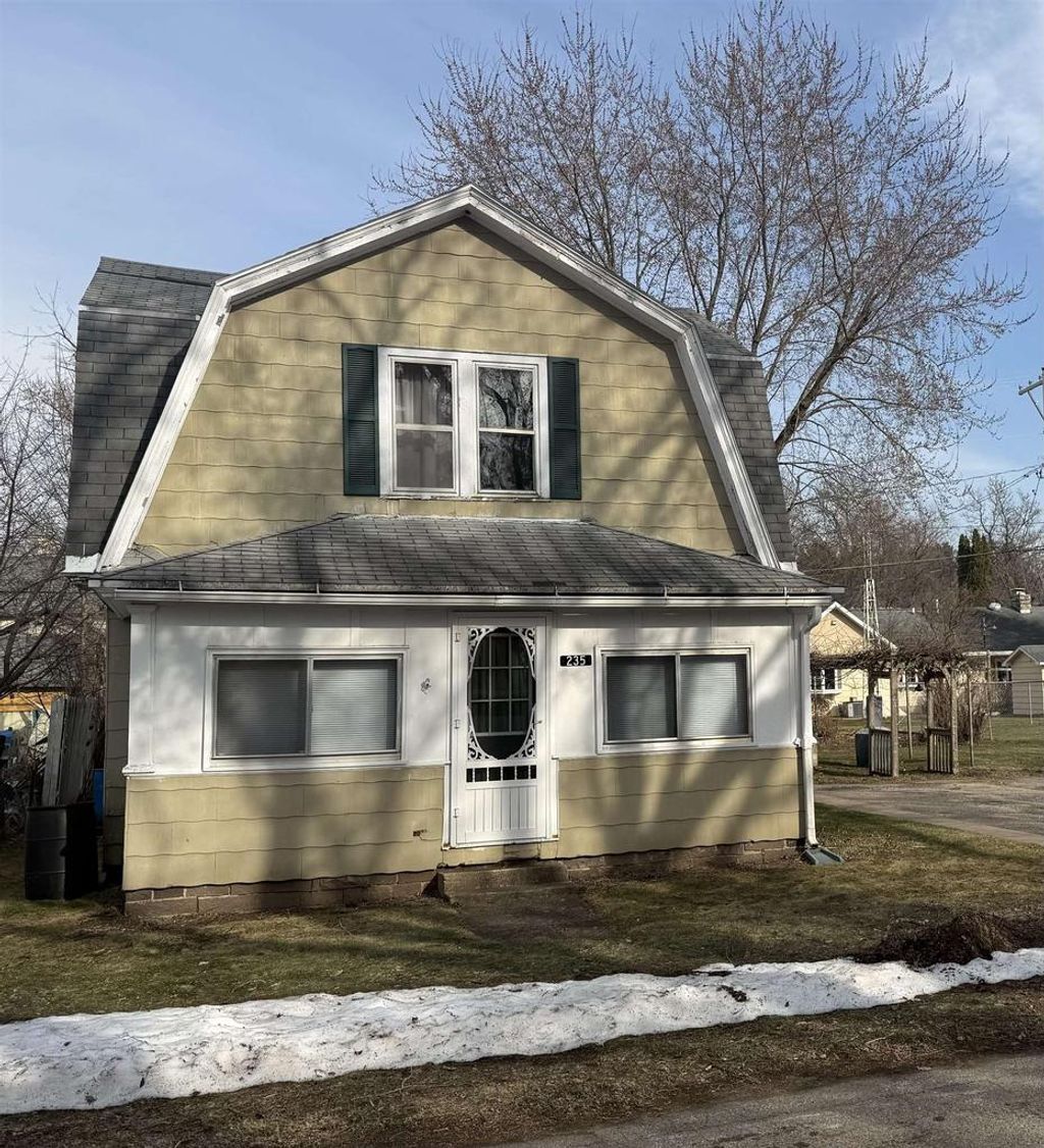 Photo of 235 Maple STREET, Redgranite, WI 54970 (MLS # 50322823)