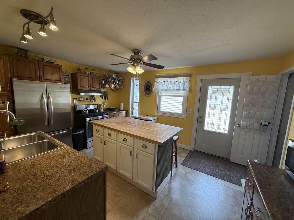 Photo of 235 Maple STREET, Redgranite, WI 54970 (MLS # 50322823)