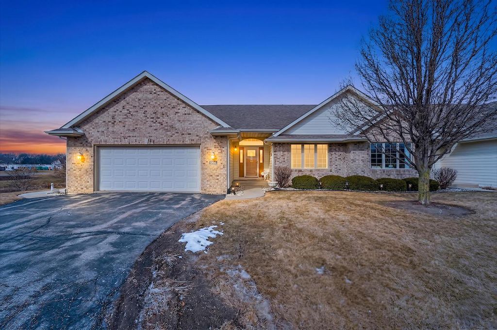 Photo of 6298 92nd PLACE, Pleasant Prairie, WI 53158 (MLS # 1952632)