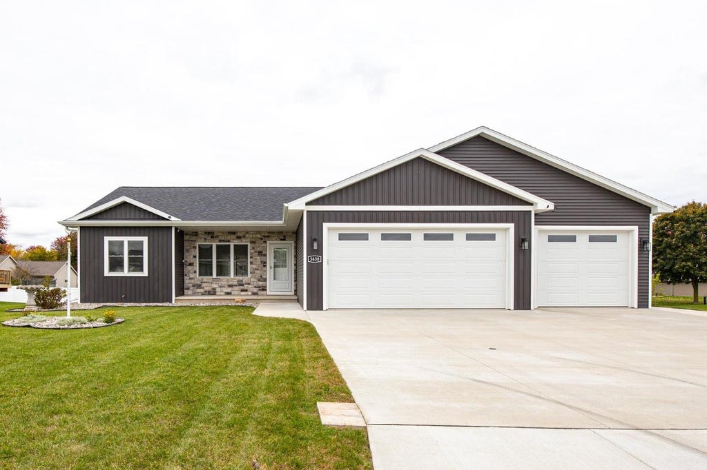 Photo of N3630 Gavin DRIVE, Freedom, WI 54913 (MLS # 50334398)