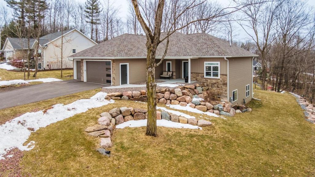 Photo of 3411 W Wausau AVENUE, Wausau, WI 54401 (MLS # 22601183)