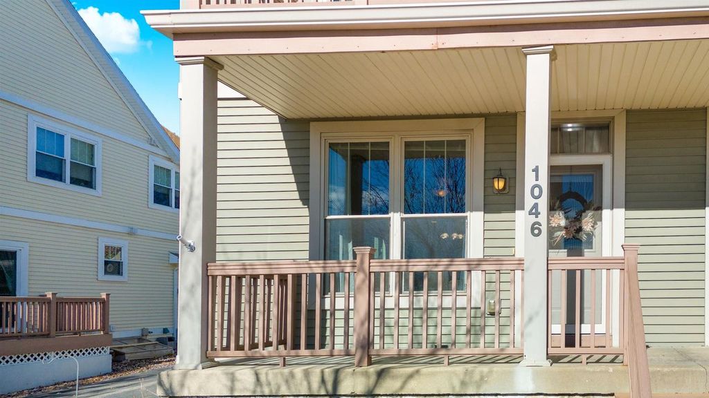 Photo of 1046 Stonehaven DRIVE, Sun Prairie, WI 53590 (MLS # 2011912)