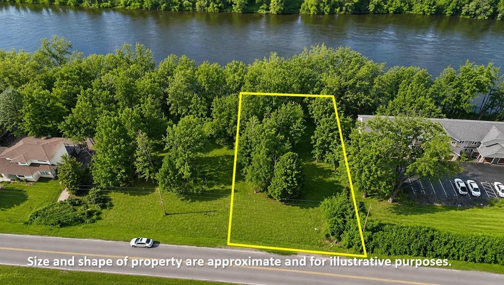 Photo of Lot 9 Hillside DRIVE, Wisconsin Dells, WI 53965 (MLS # 2018036)