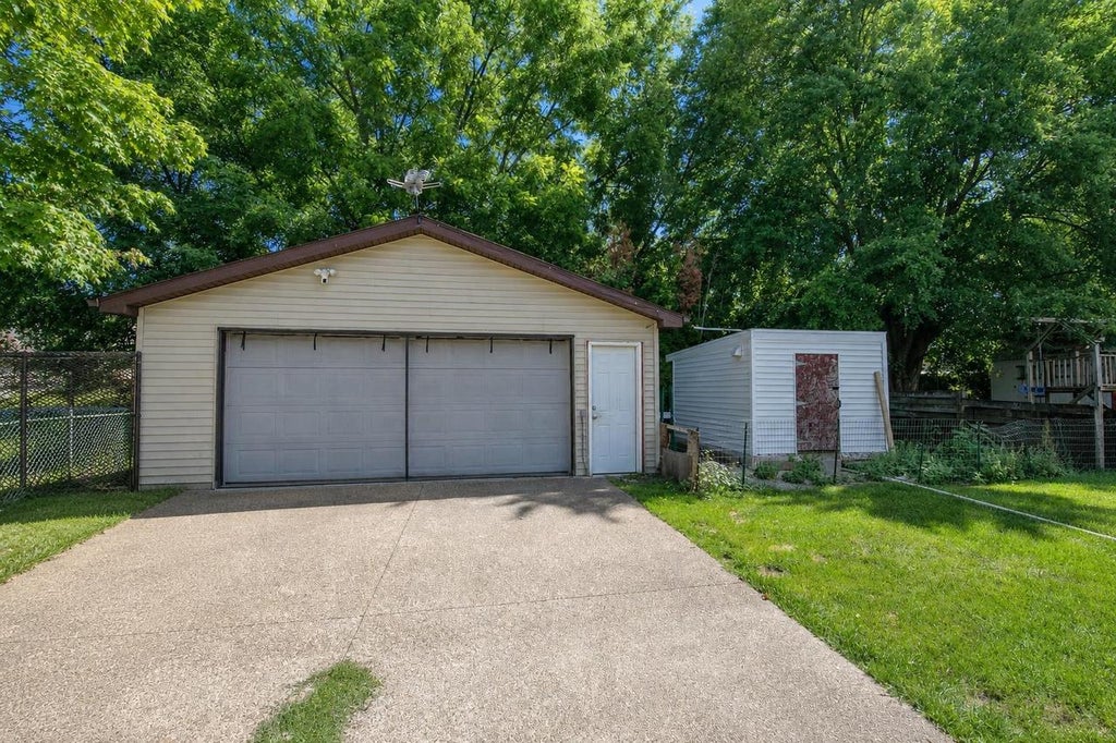 Photo of 129 Plummer AVENUE, Neenah, WI 54956 (MLS # 50331578)