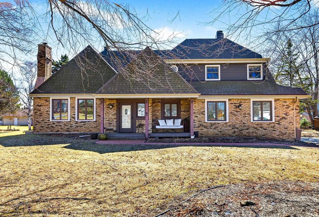 Photo of 157 Old Orchard LANE, Neenah, WI 54956 (MLS # 50322376)