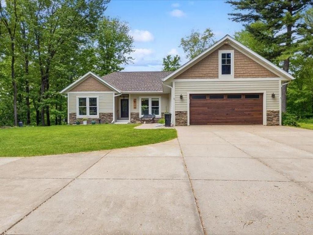 Photo of N6975 549th STREET, Menomonie, WI 54751 (MLS # 1601605)