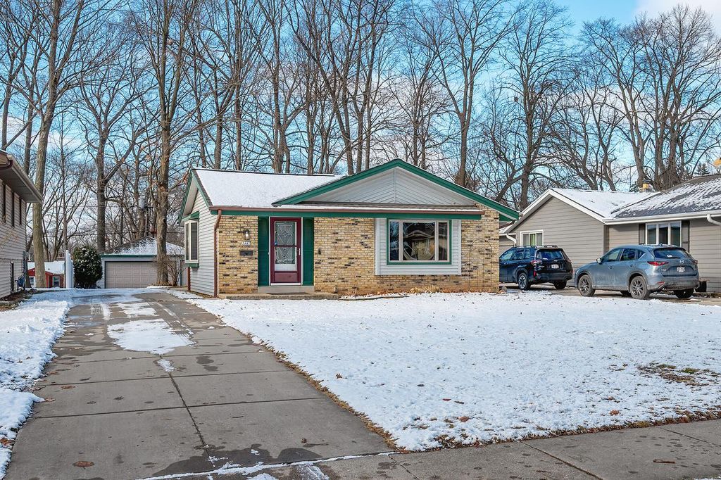 Photo of 3447 S 93rd STREET, Milwaukee, WI 53227 (MLS # 1946960)