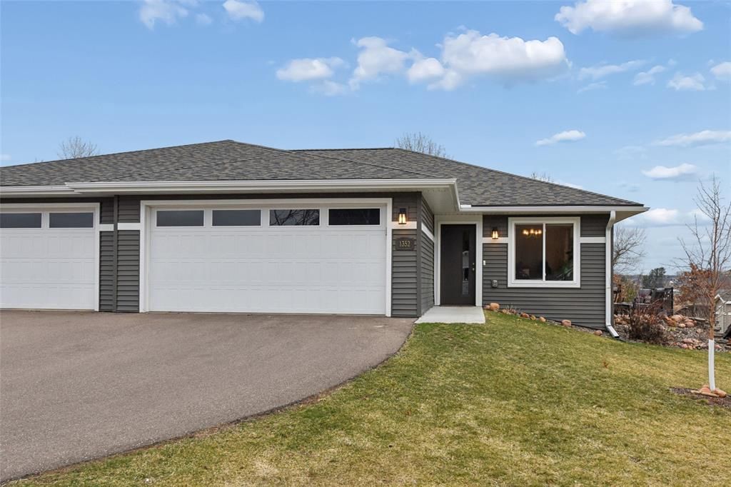 Photo of 1352 Juniper PLACE, Eau Claire, WI 54703 (MLS # 1599653)