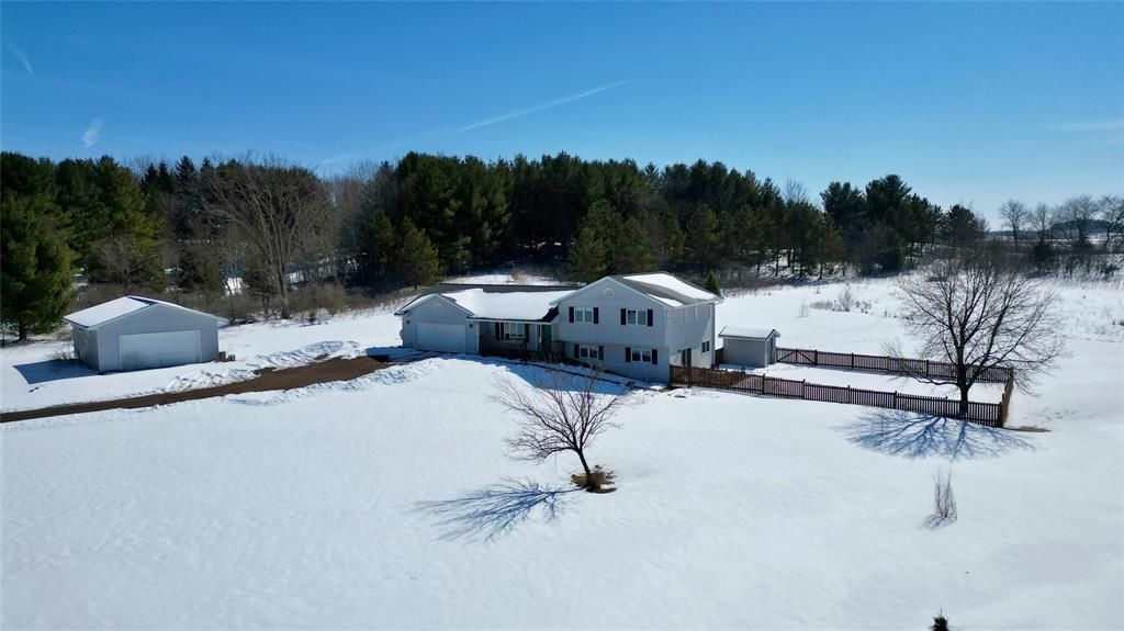 Photo of 6323 17th AVENUE, Eau Claire, WI 54703 (MLS # 1599732)