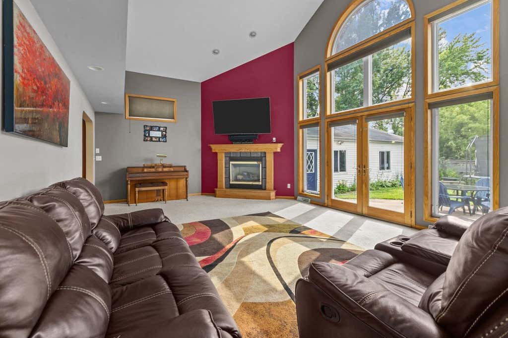 Photo of 2345 Brantwood DRIVE, Neenah, WI 54956 (MLS # 50330853)