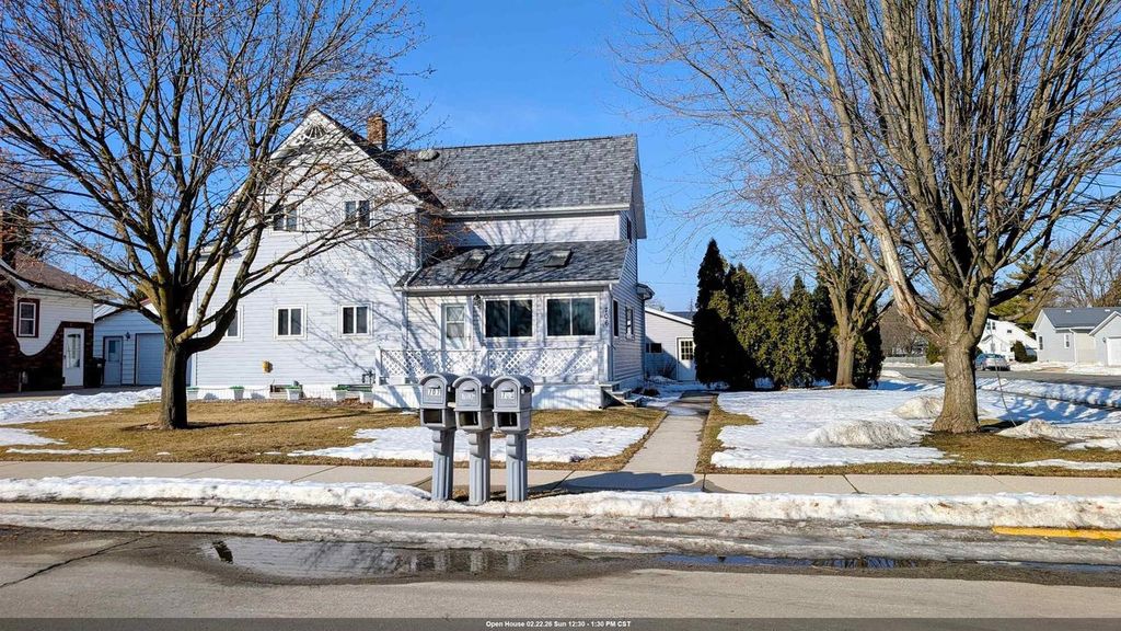 Photo of 706 Manitowoc STREET, Reedsville, WI 54230 (MLS # 50321196)