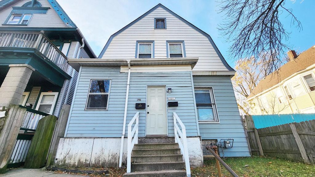 Photo of 1527 N 33rd STREET, Milwaukee, WI 53208 (MLS # 1944256)