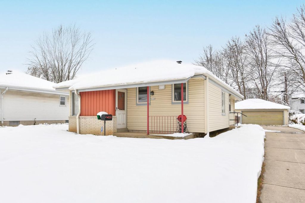 Photo of 6124 W Spokane STREET, Milwaukee, WI 53223 (MLS # 1944234)
