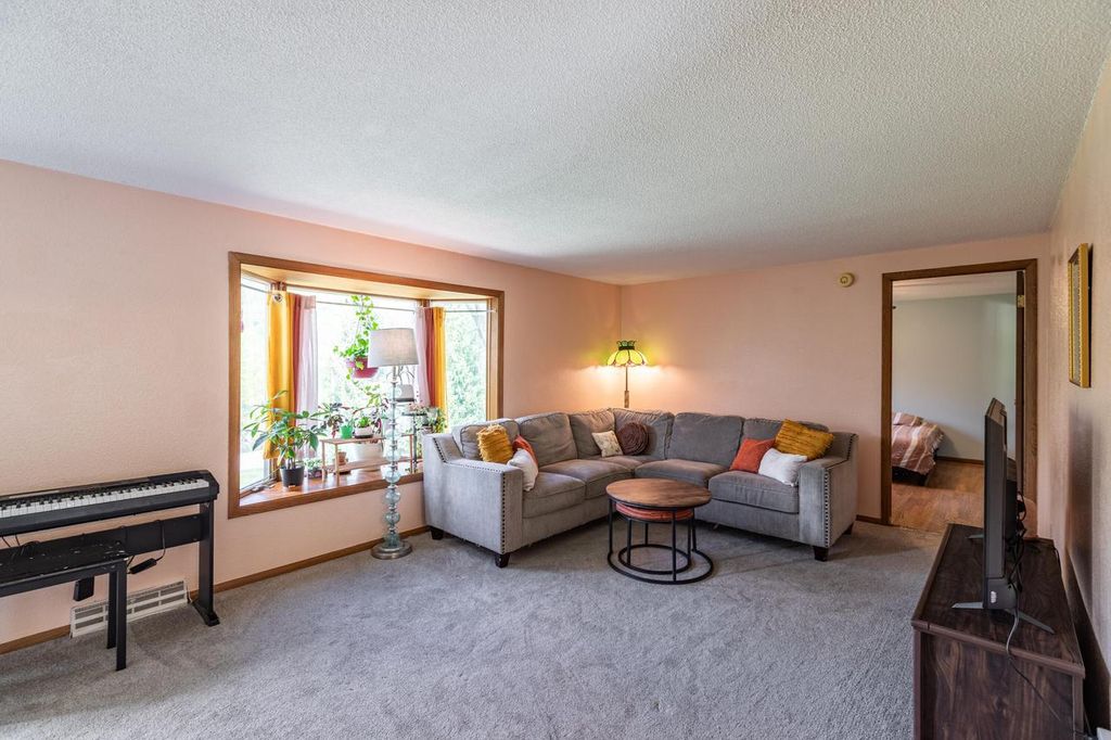 Photo of S3532 Chicken Valley ROAD, Fountain City, WI 54629 (MLS # 1961253)