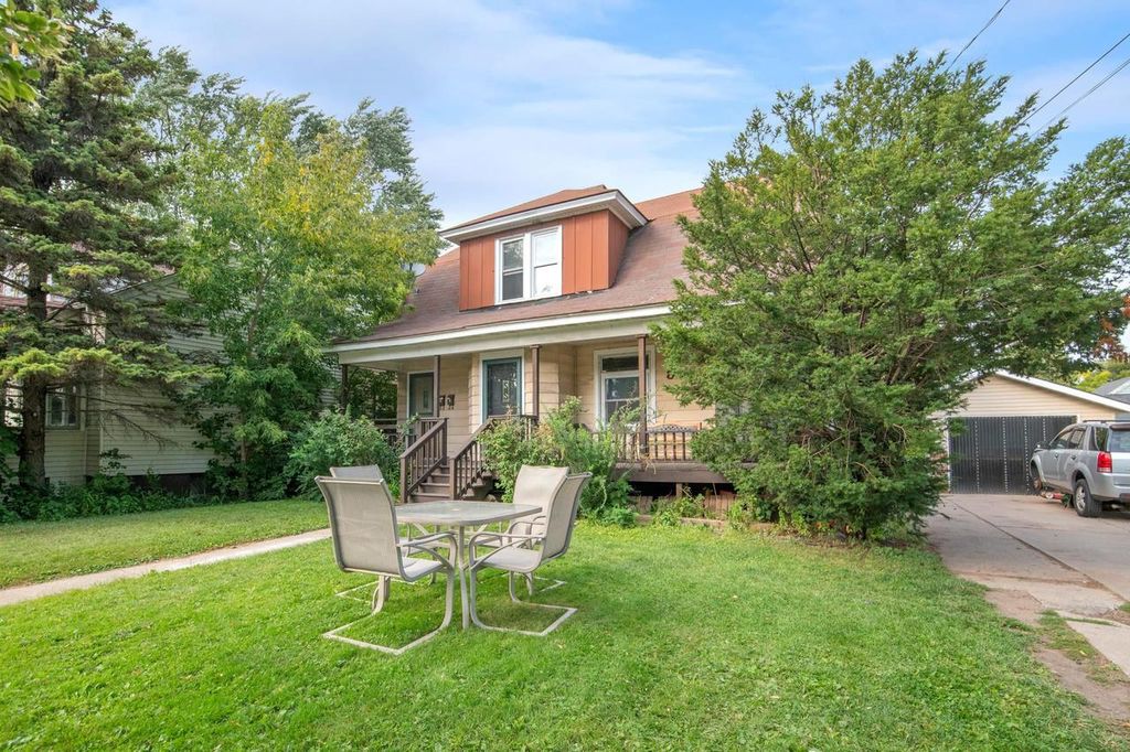 Photo of 828 Mather STREET, Green Bay, WI 54303 (MLS # 50322144)
