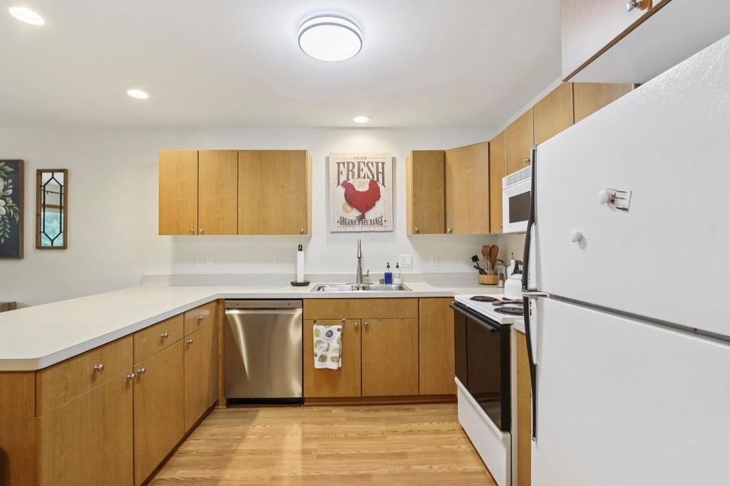 Photo of 457 Bowlavard AVENUE #2, Belleville, WI 53508 (MLS # 2014408)