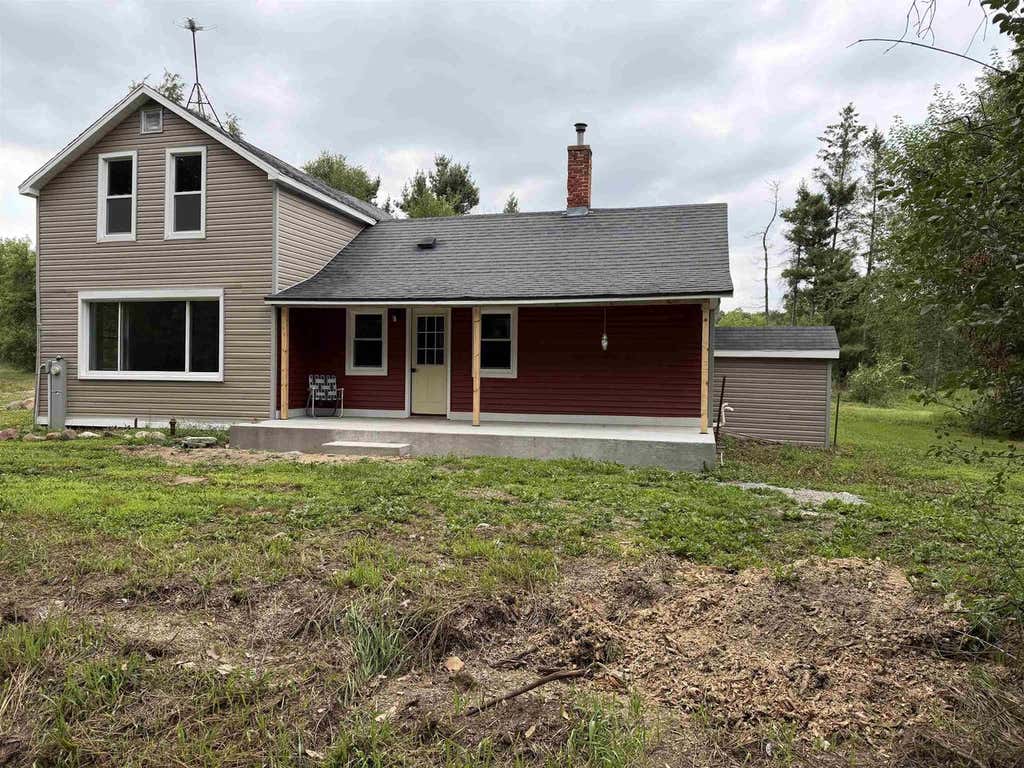 Photo of 196 Edgewood Dr ROAD, Oxford, WI 53952 (MLS # 2030030)
