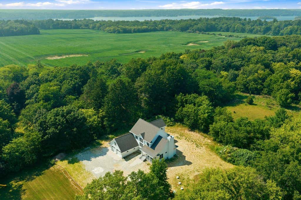 Photo of N48W31390 State Road 83, Hartland, WI 53029 (MLS # 1973209)