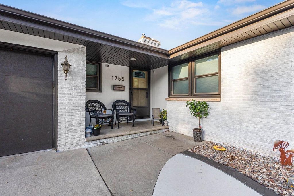 Photo of 1755 Kimball STREET, Green Bay, WI 54302 (MLS # 50320616)