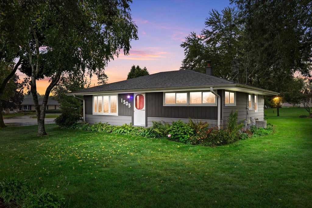 Photo of 1505 State Highway 175, Hubertus, WI 53033 (MLS # 1986090)