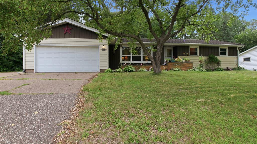 Photo of 2322 16th STREET, Eau Claire, WI 54703 (MLS # 1603787)