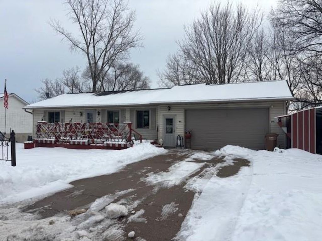 Photo of 859 Highland AVENUE, Mondovi, WI 54755 (MLS # 1597789)