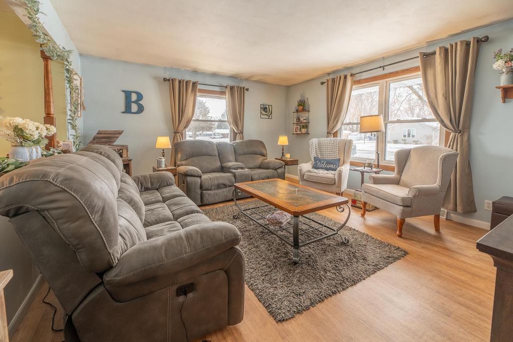 Photo of 2125 S Palm STREET, Janesville, WI 53546 (MLS # 2015086)