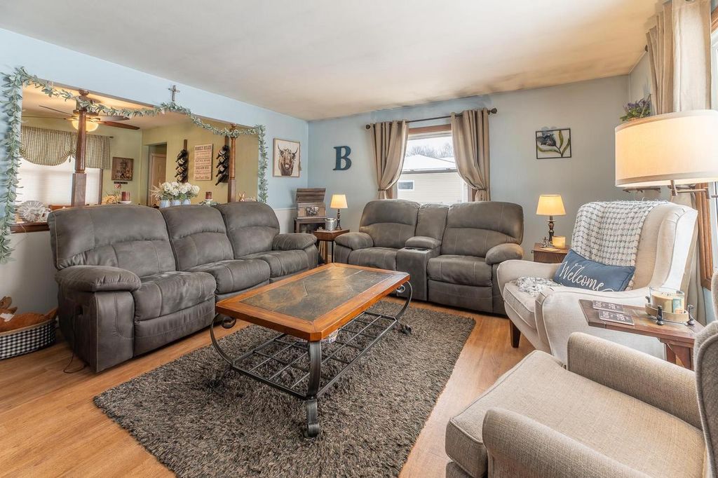 Photo of 2125 S Palm STREET, Janesville, WI 53546 (MLS # 2015086)