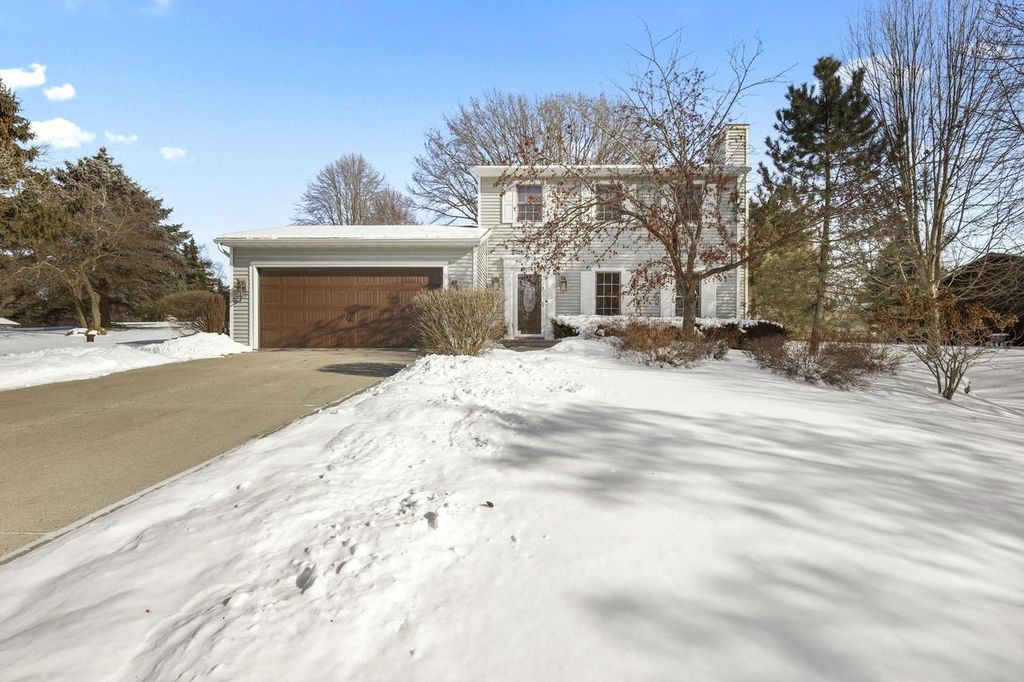 Photo of 938 Johnson AVENUE, Oregon, WI 53575 (MLS # 2015521)