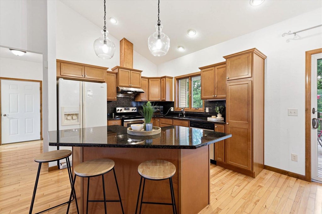 Photo of 1276 Pemmican COURT, Neenah, WI 54956 (MLS # 50332188)