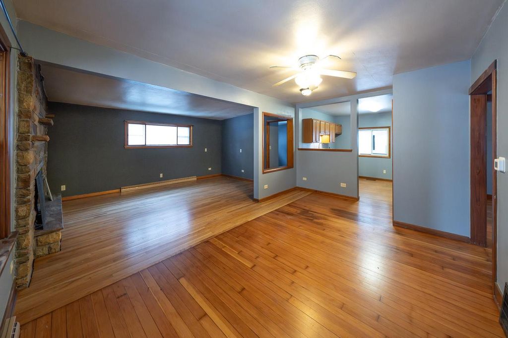 Photo of 1119 Pleasant STREET, Lake Geneva, WI 53147 (MLS # 1946150)