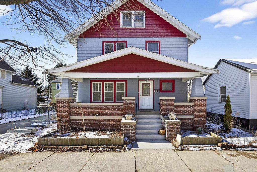 Photo of 1224 S 9th STREET, Sheboygan, WI 53081 (MLS # 50320699)